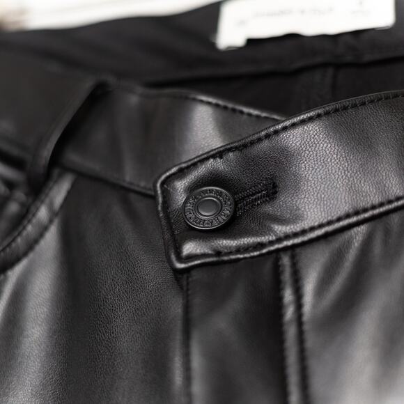 ABERCROMBIE & FITCH Crossover Waist Vegan Faux Leather Jeans Pants Black Sz 27/4 - Picture 9 of 15